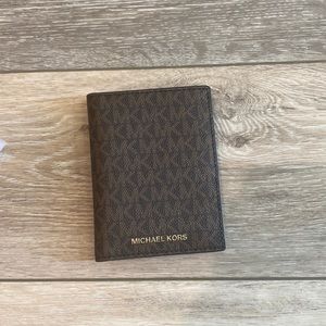 Michael Kors Passport case
